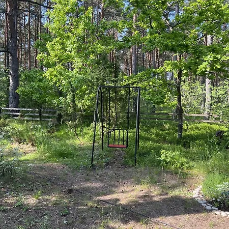 Vesiroos Villa Alajoe