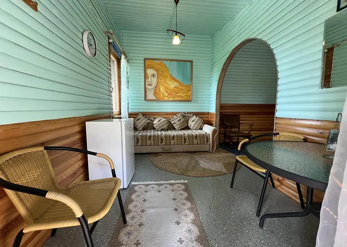 Villa Vesiroos Alajõe